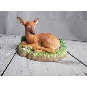 Princeton Gallery Deer Figurine Baby Nestled In Fine Porcelain 1989